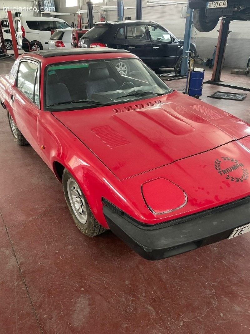 Triumph TR7