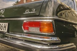 Weltpremiere des Mercedes-Benz 300 SEL 6.3 im Jahr 1968: âEines der temperamentvollsten und schnellsten Serienfahrzeuge auf dem Weltmarktâ